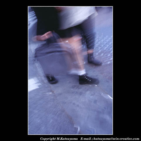 ���̉摜�̓N���b�N�o���܂���@�摜�\���G���A�̊O�ɃJ�[�\�����ړ������ēǂݍ��݂����҂�������