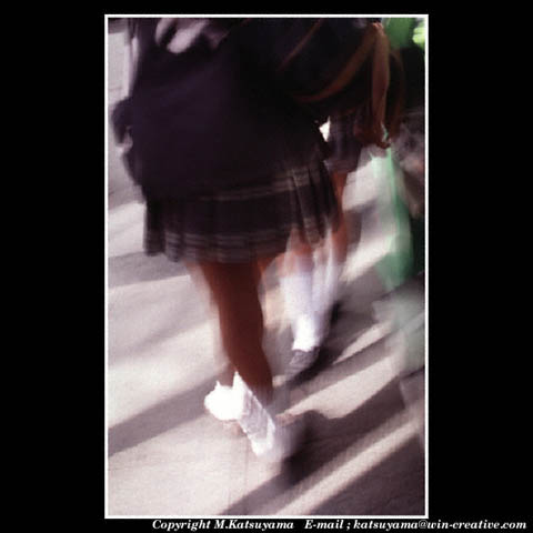 ���̉摜�̓N���b�N�o���܂���@�摜�\���G���A�̊O�ɃJ�[�\�����ړ������ēǂݍ��݂����҂�������