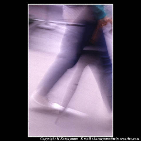 ���̉摜�̓N���b�N�o���܂���@�摜�\���G���A�̊O�ɃJ�[�\�����ړ������ēǂݍ��݂����҂�������