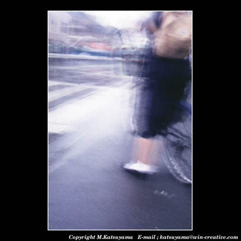 ���̉摜�̓N���b�N�o���܂���@�摜�\���G���A�̊O�ɃJ�[�\�����ړ������ēǂݍ��݂����҂�������